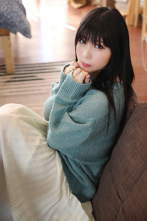 公交车挺进艳妇