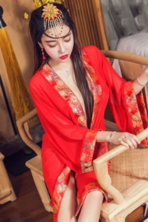 女人扒开屁股爽桶30分钟