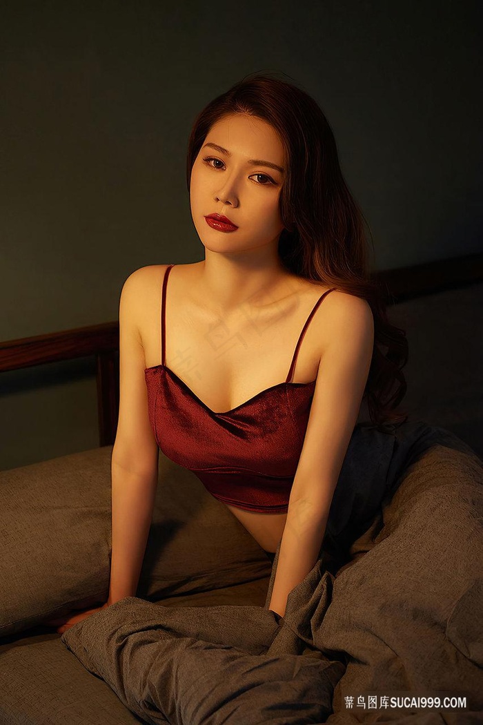 女性下面摸起来有很多疙瘩